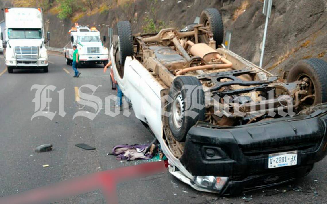 Deja Un Muerto Y Dos Lesionados Volcadura En La Autopista Puebla Orizaba El Sol De Puebla 5916